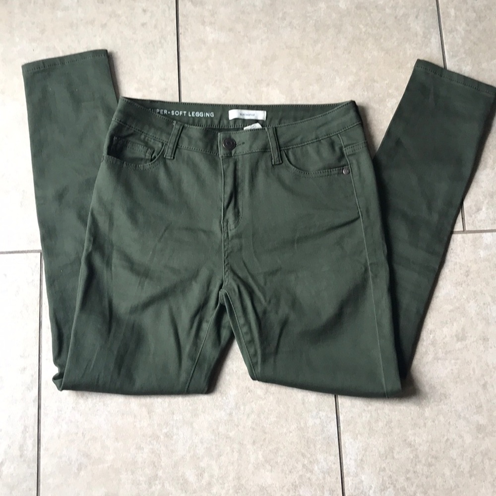 Olive Green Jeggings!